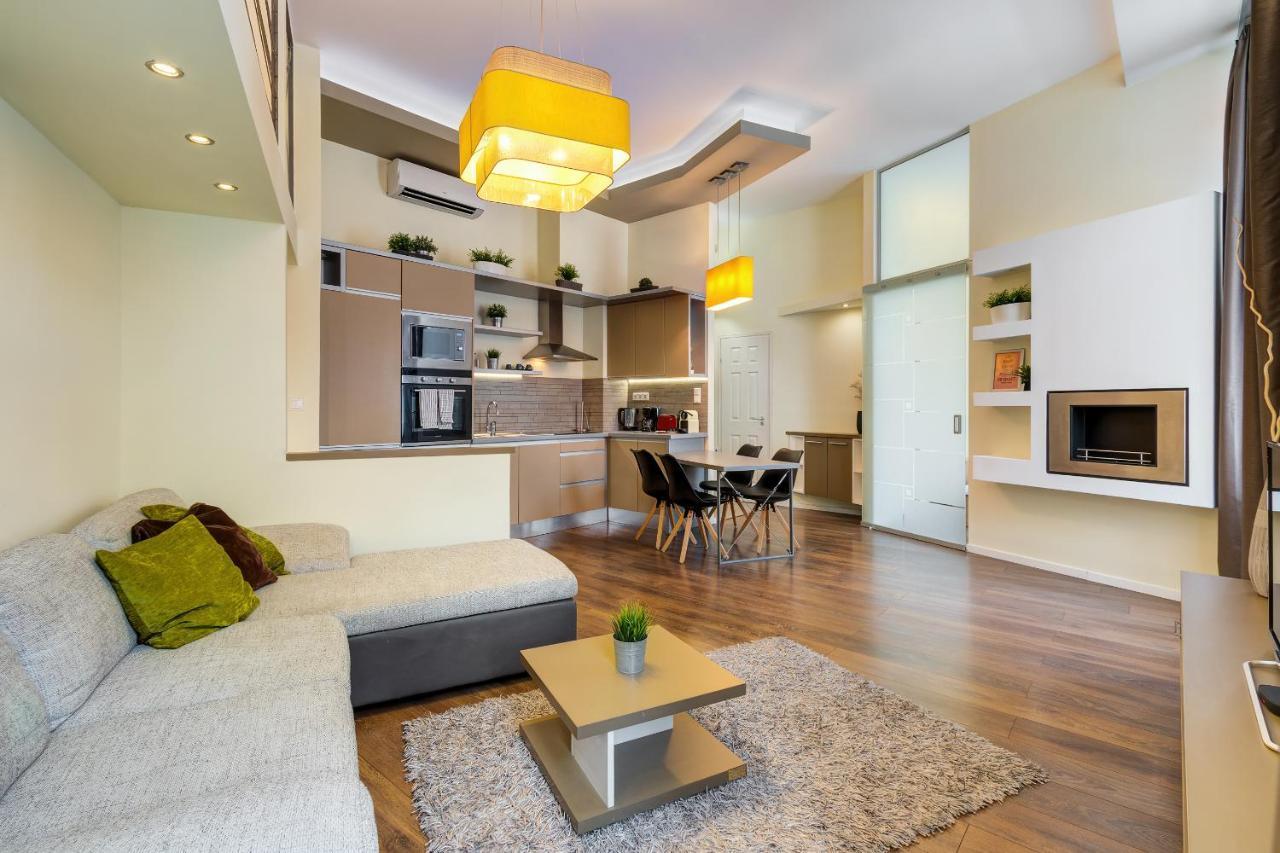 Spacious & Stylish Apartment In Downtown Budapest Exterior photo
