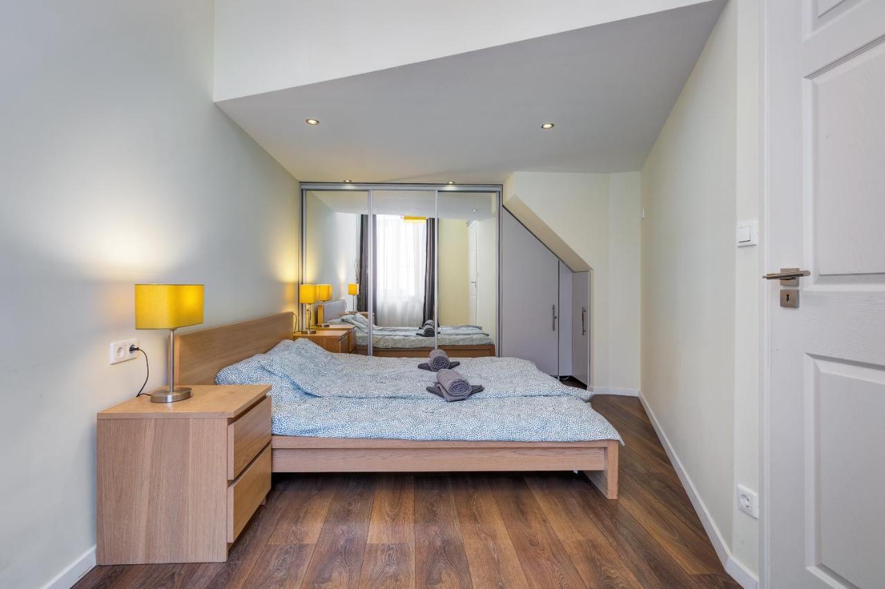 Spacious & Stylish Apartment In Downtown Budapest Exterior photo