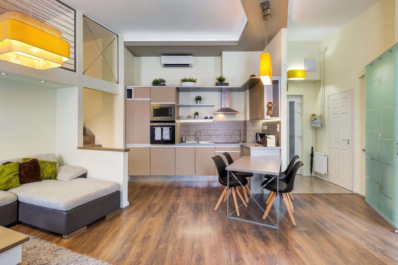 Spacious & Stylish Apartment In Downtown Budapest Exterior photo